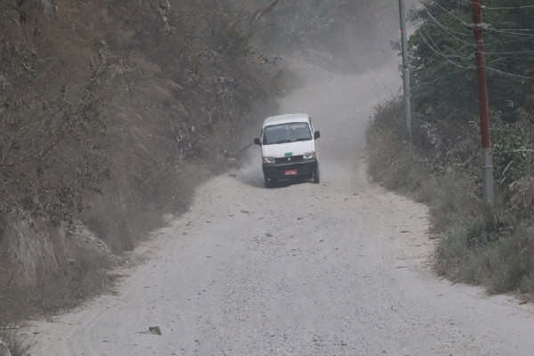 रणवाङ–दरवाङ सडक खण्ड ६ वर्षदेखि अलपत्र